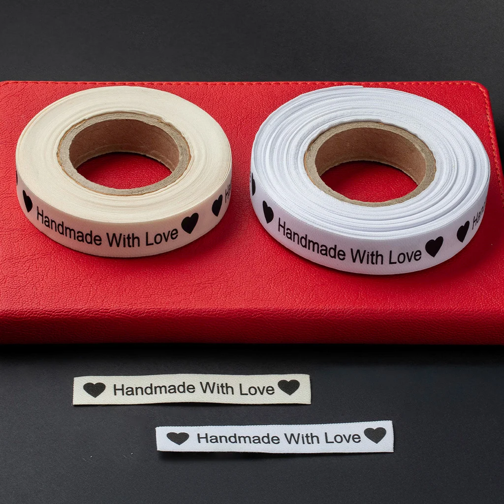 Etichette in Tessuto Stampate – Scritta Handmade – realizzato da LabelGo